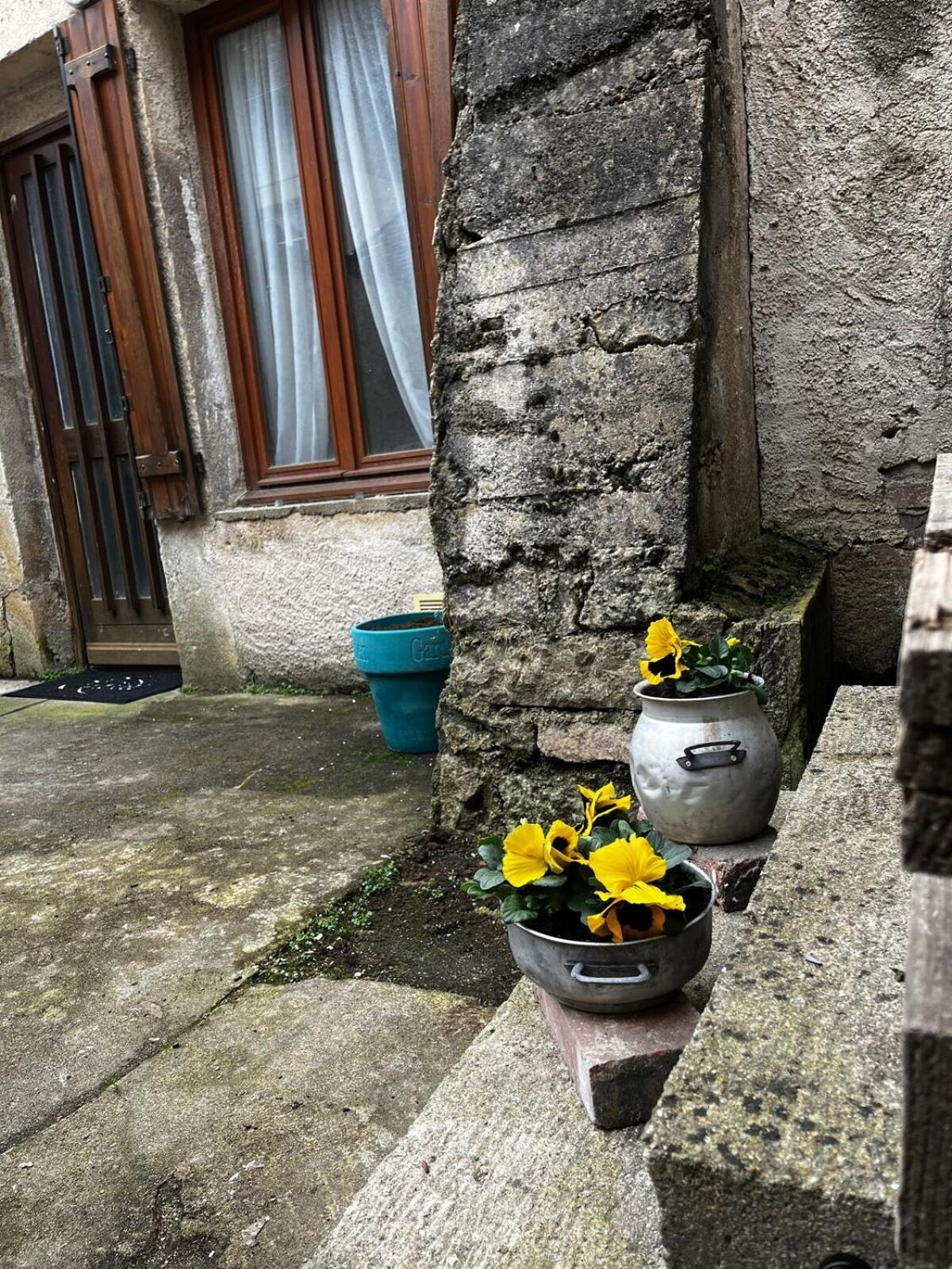 "La Petite Maison" Triplex Au Centre Ville - Les Terres Du Roy Avallon Exterior foto